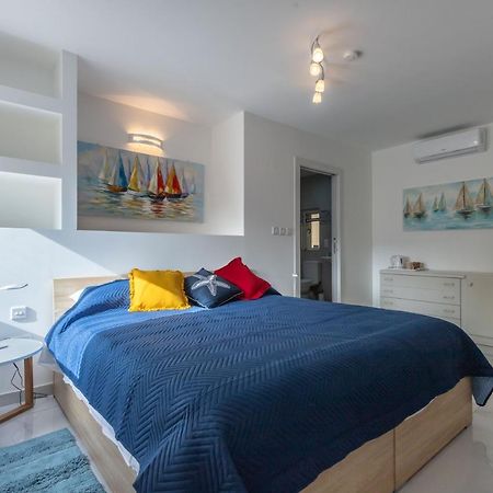 Sliema Bedrooms With Ensuite Bathrooms Exterior foto