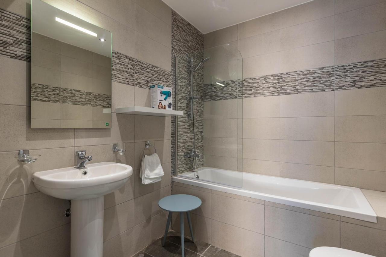 Sliema Bedrooms With Ensuite Bathrooms Exterior foto