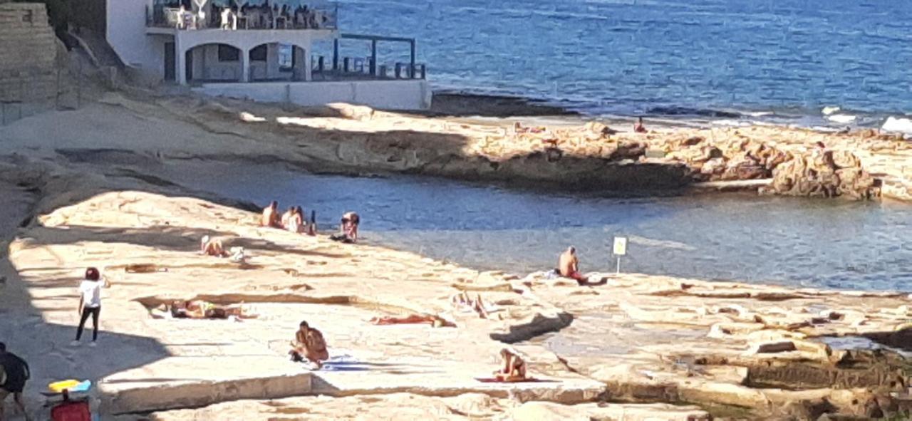 Sliema Bedrooms With Ensuite Bathrooms Exterior foto